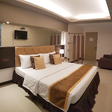 North Tourist Inn باكولود المظهر الخارجي الصورة